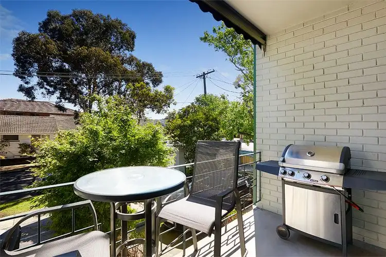 Sixth view of Homely apartment listing, 2/10 Nash Street, Glen Iris VIC 3146