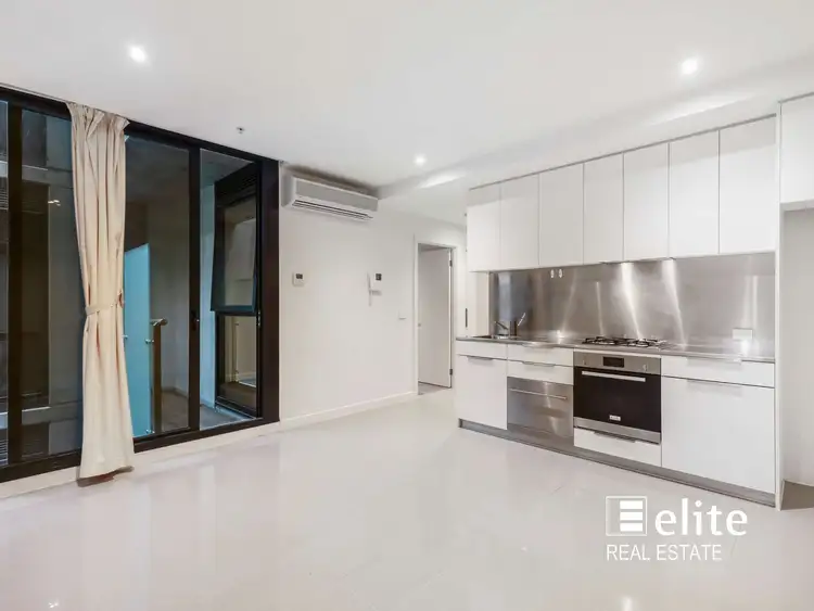 1102/20 COROMANDEL PLACE, Melbourne VIC 3000