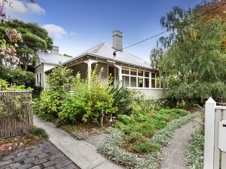 33 Wandin Road, Camberwell VIC 3124