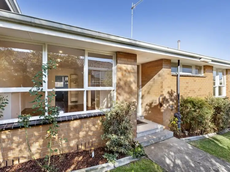 Main view of Homely unit listing, 2/43 Clifton Road, Hawthorn East VIC 3123