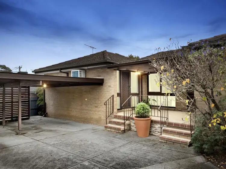 2/37 Sixth Avenue, Burwood VIC 3125