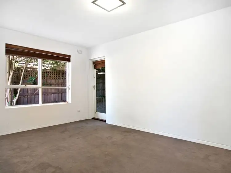 Third view of Homely apartment listing, 7/22 Auburn Grove, Hawthorn East VIC 3123