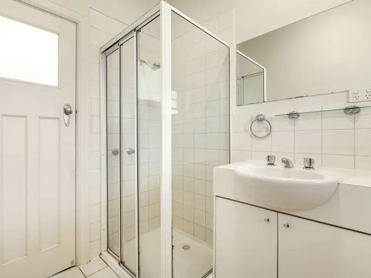 Fourth view of Homely apartment listing, 4/645 Malvern Road, Toorak VIC 3142