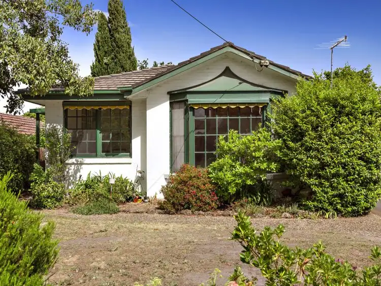 Main view of Homely unit listing, 1/100 Warrigal Road, Surrey Hills VIC 3127