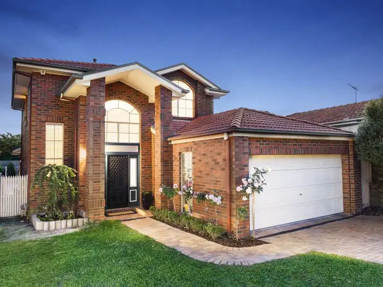 3 Conservatory Drive, Burwood VIC 3125