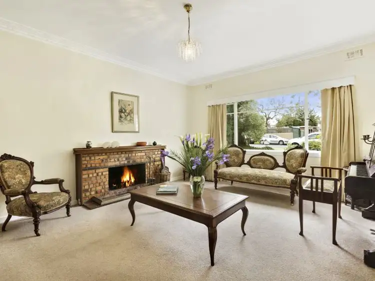 Third view of Homely house listing, 2 Trent Street, Glen Iris VIC 3146