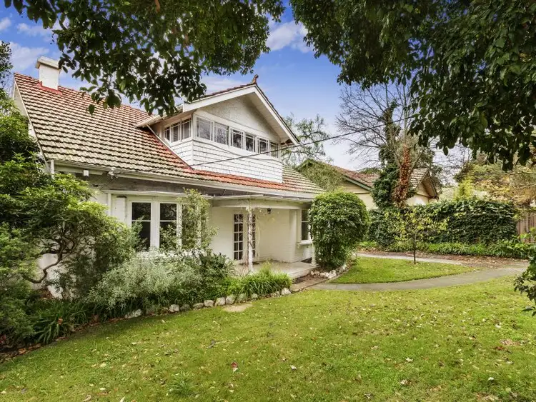 4 Currajong Avenue, Camberwell VIC 3124