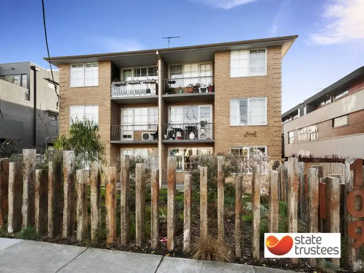 Main view of Homely apartment listing, 2/109 Riversdale Road, Hawthorn VIC 3122