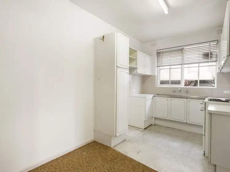 Third view of Homely apartment listing, 2/109 Riversdale Road, Hawthorn VIC 3122