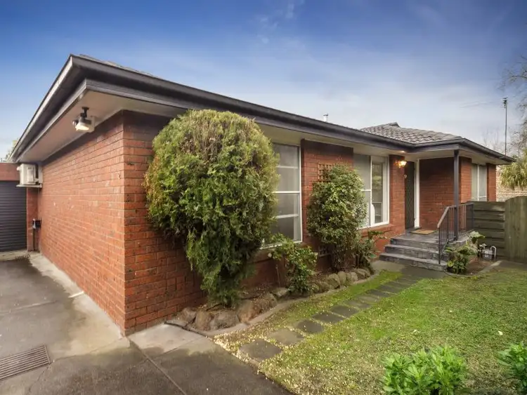 2/1 Scott Grove, Burwood VIC 3125