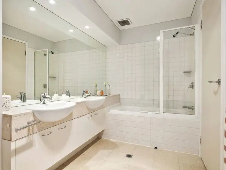 Fifth view of Homely apartment listing, 13/28 Harold Street, Hawthorn East VIC 3123
