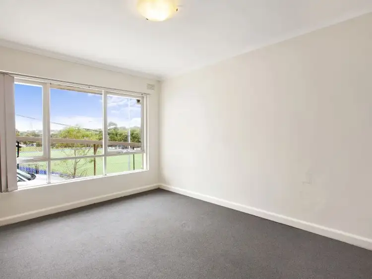 Second view of Homely unit listing, 2/480 Auburn Road, Hawthorn VIC 3122