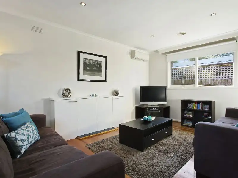 Main view of Homely unit listing, 4/25 Iris Road, Glen Iris VIC 3146