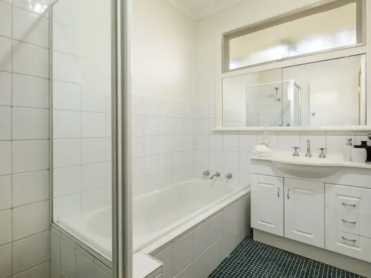 Sixth view of Homely unit listing, 2/38 Donna Buang Street, Camberwell VIC 3124