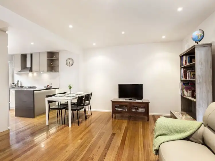 Main view of Homely unit listing, 4/67 Through Road, Camberwell VIC 3124