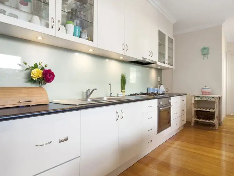 Third view of Homely unit listing, 4A Derna Road, Ashburton VIC 3147