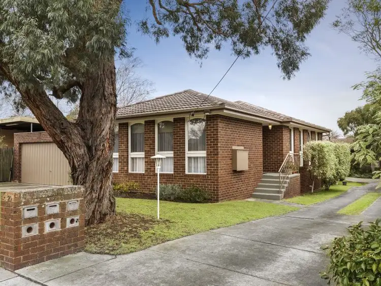 1/20 Aylwin Avenue, Burwood VIC 3125