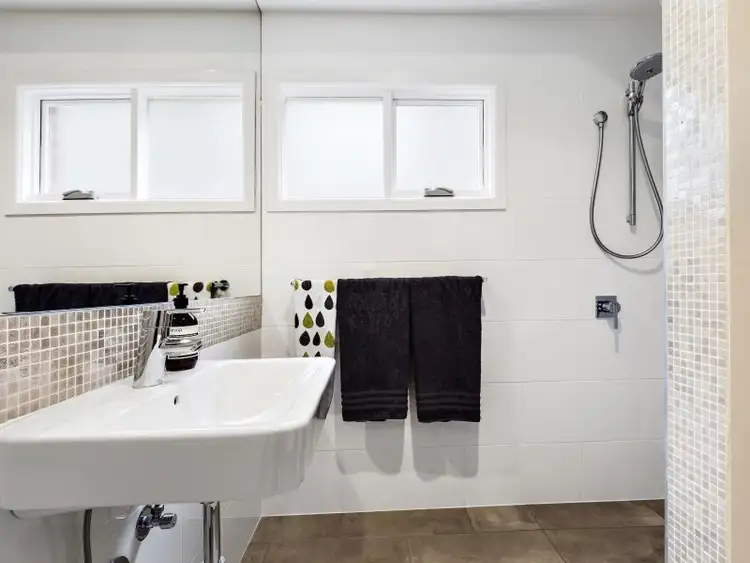 Sixth view of Homely house listing, 4 Quinton Road, Camberwell VIC 3124