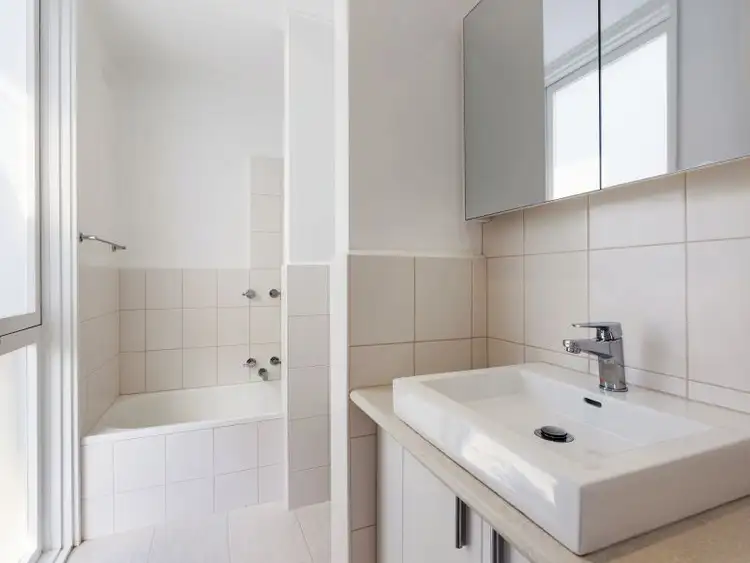 Sixth view of Homely unit listing, 1/8 Cooloongatta Road, Camberwell VIC 3124