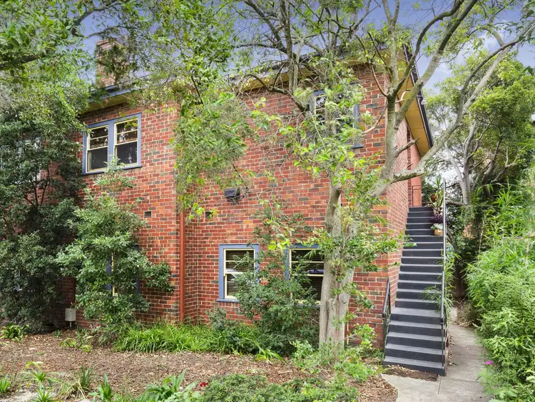 2/5 Finchley Court, Hawthorn VIC 3122