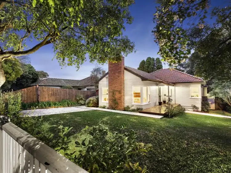 38 Roslyn Street, Burwood VIC 3125