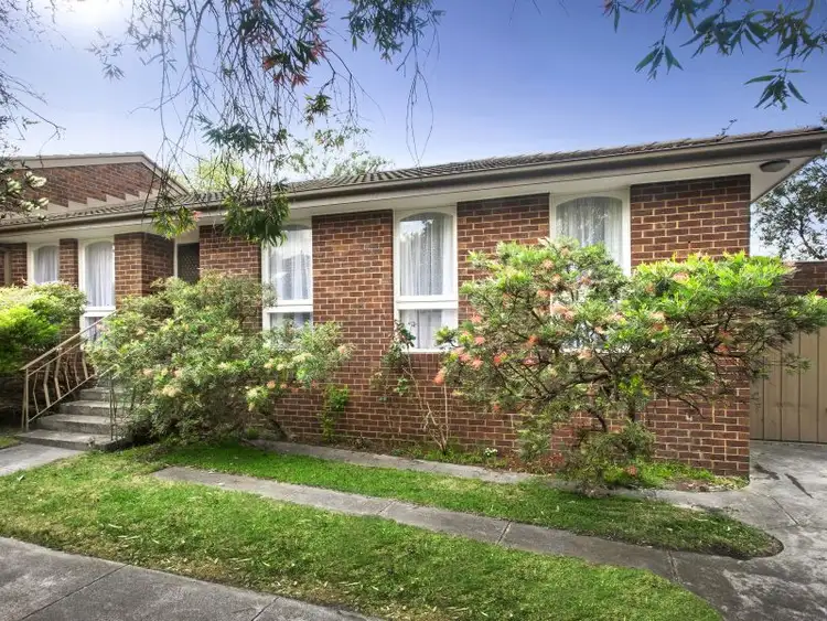 2/20 Aylwin Avenue, Burwood VIC 3125