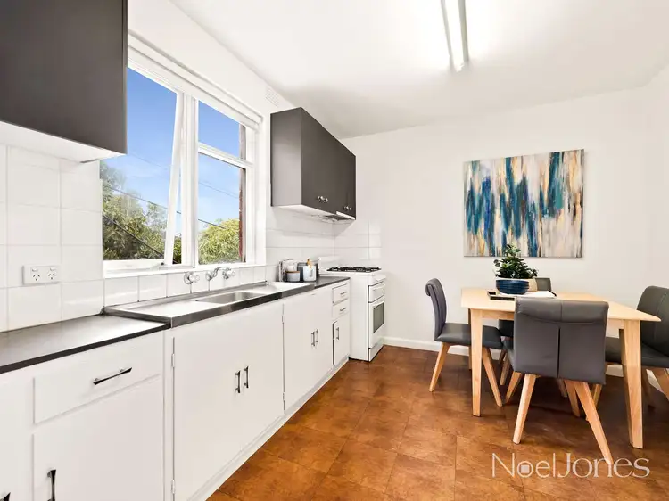 Third view of Homely apartment listing, 5/16 Auburn Grove, Hawthorn East VIC 3123