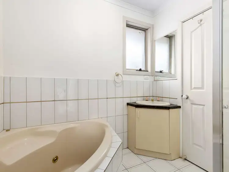 Fifth view of Homely unit listing, 1/10 Gillard Street, Burwood VIC 3125
