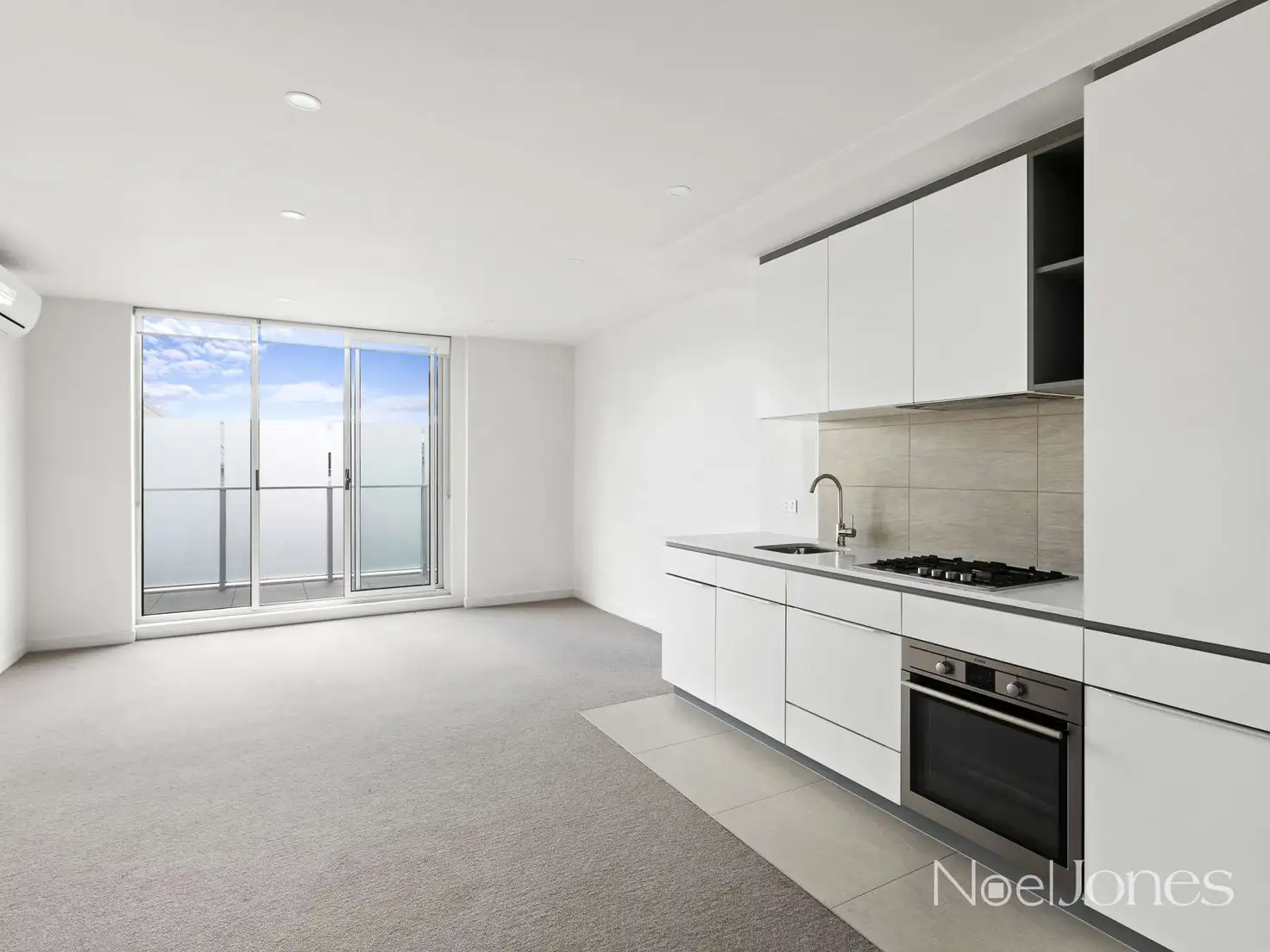 Main view of Homely apartment listing, 105/143-147 Riversdale Road, Hawthorn VIC 3122