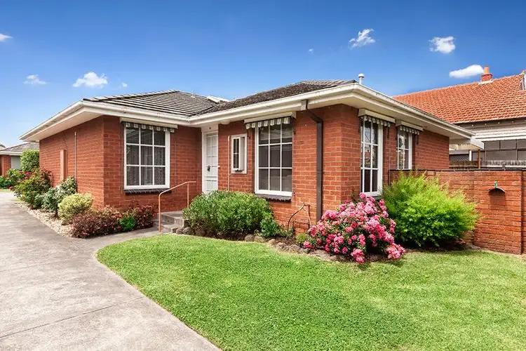 Main view of Homely unit listing, 10/300 Tooronga Road, Glen Iris VIC 3146