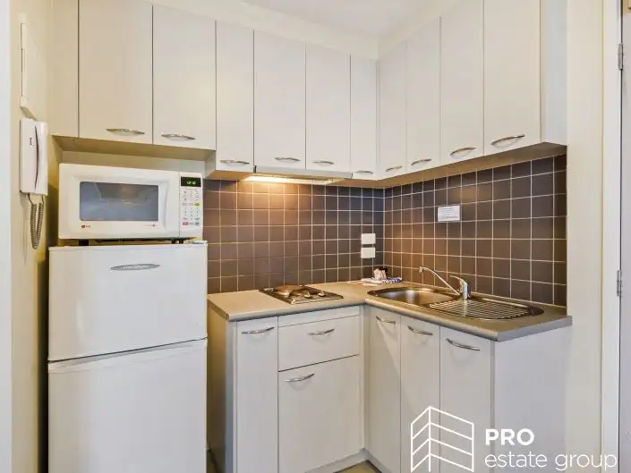 Fourth view of Homely apartment listing, 3701/488 Swanston Street, Carlton VIC 3053