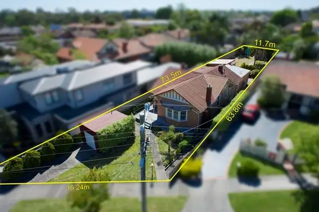 10 Howe Street, Murrumbeena VIC 3163