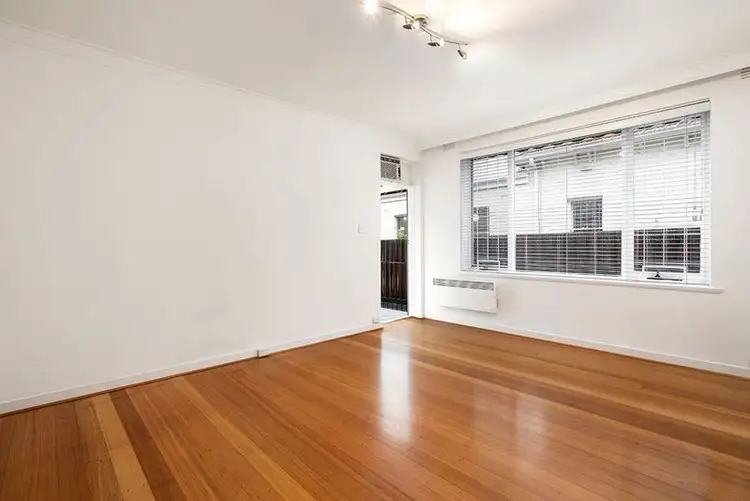 Fourth view of Homely apartment listing, 2/172 Wattletree Road, Malvern VIC 3144