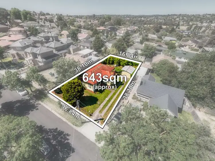 Main view of Homely house listing, 3 Sunderland Avenue, Ashburton VIC 3147