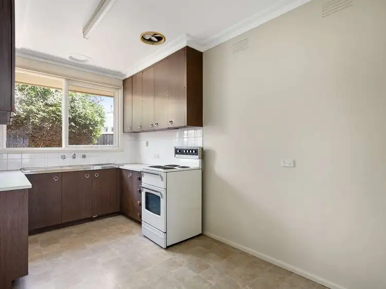 Fifth view of Homely unit listing, 3/8 Simpsons Road, Box Hill VIC 3128