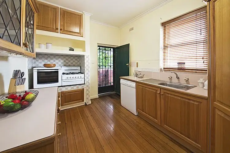 Fifth view of Homely apartment listing, 3/1298 Malvern Road, Malvern VIC 3144