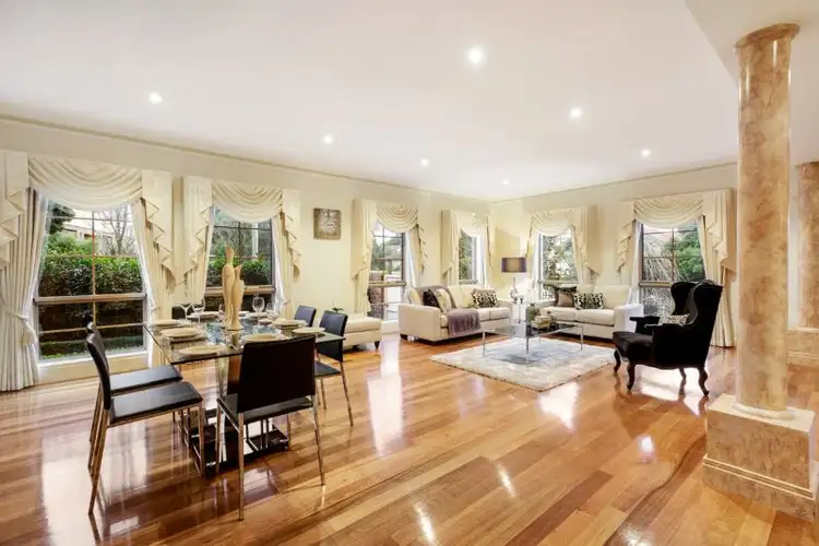 37 Grandview Road, Box Hill South VIC 3128