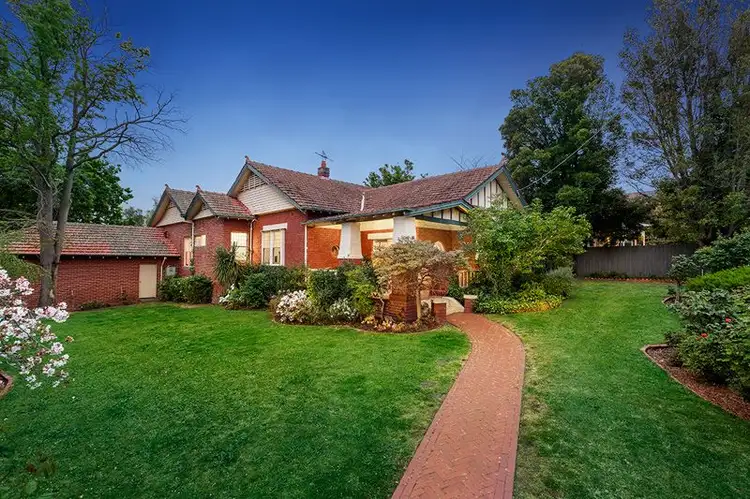 77 Manning Road, Malvern East VIC 3145