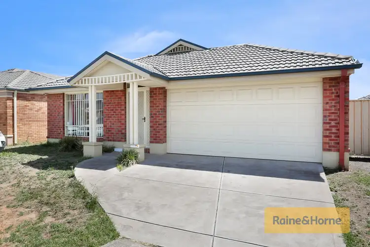 43 Ranfurlie Circuit, Melton West VIC 3337