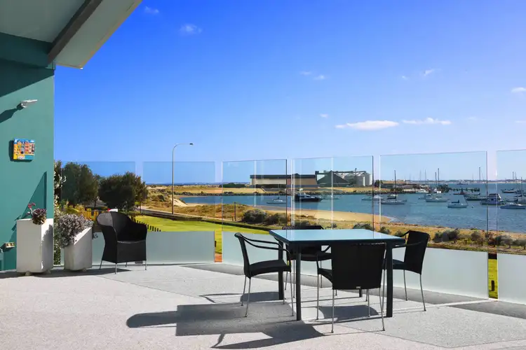 21 The Strand, Bunbury WA 6230