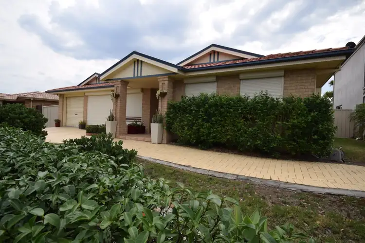 33 Peppermint Drive, Worrigee NSW 2540