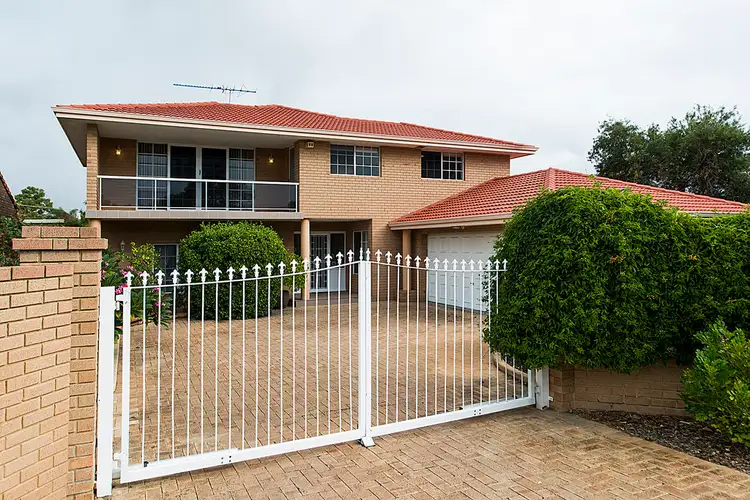 31 Allerton Way, Booragoon WA 6154