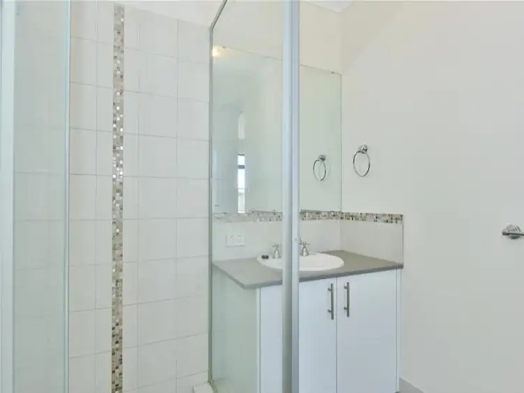 Fourth view of Homely house listing, 6 Mitre Bend, Ellenbrook WA 6069