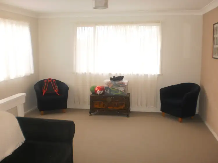 Fifth view of Homely unit listing, 4-2 Eagle Lane, Mallabula NSW 2319