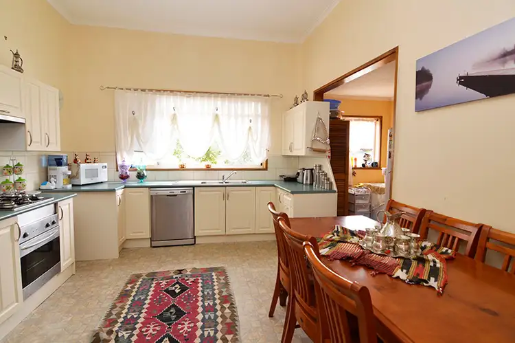 Fifth view of Homely house listing, 23 Oleander Drive, Dareton NSW 2717