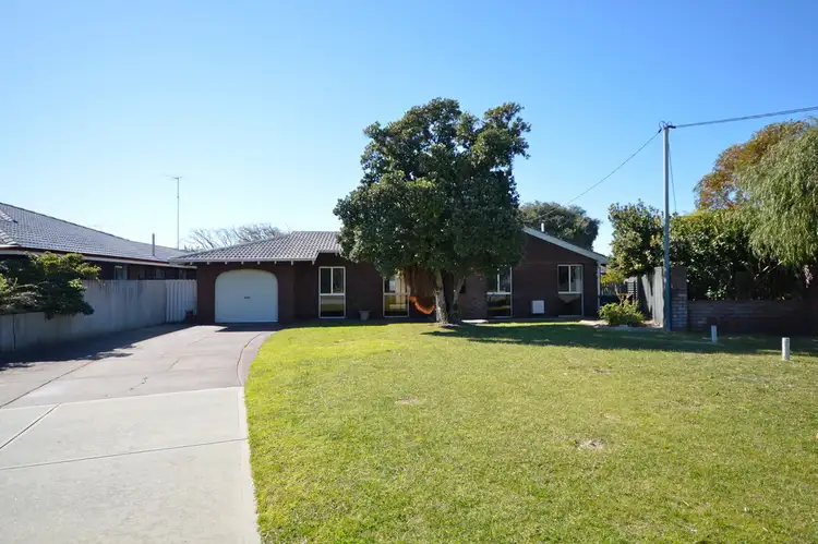 7 Benton Way, Safety Bay WA 6169