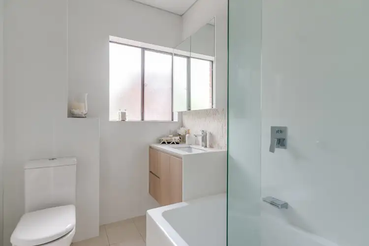 Fifth view of Homely apartment listing, 12/94-98 Pacific Parade, Dee Why NSW 2099