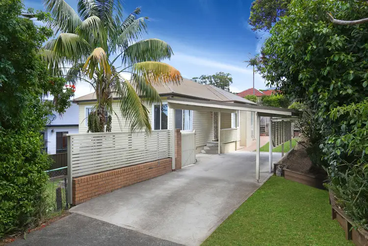 1 Prospect Street, Mount Saint Thomas NSW 2500