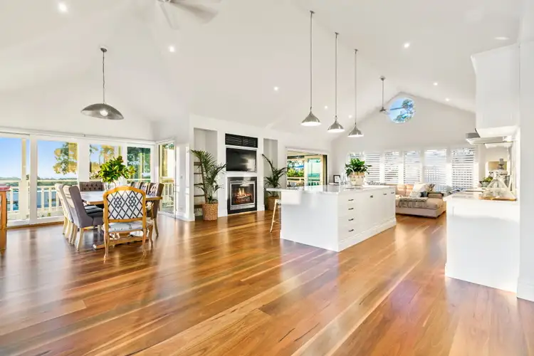 Third view of Homely house listing, 3 Manna Hill Court, Mount Eliza VIC 3930