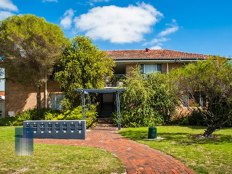 Second view of Homely house listing, 8/13 Grant Place, Bentley WA 6102